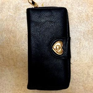 Black wallet